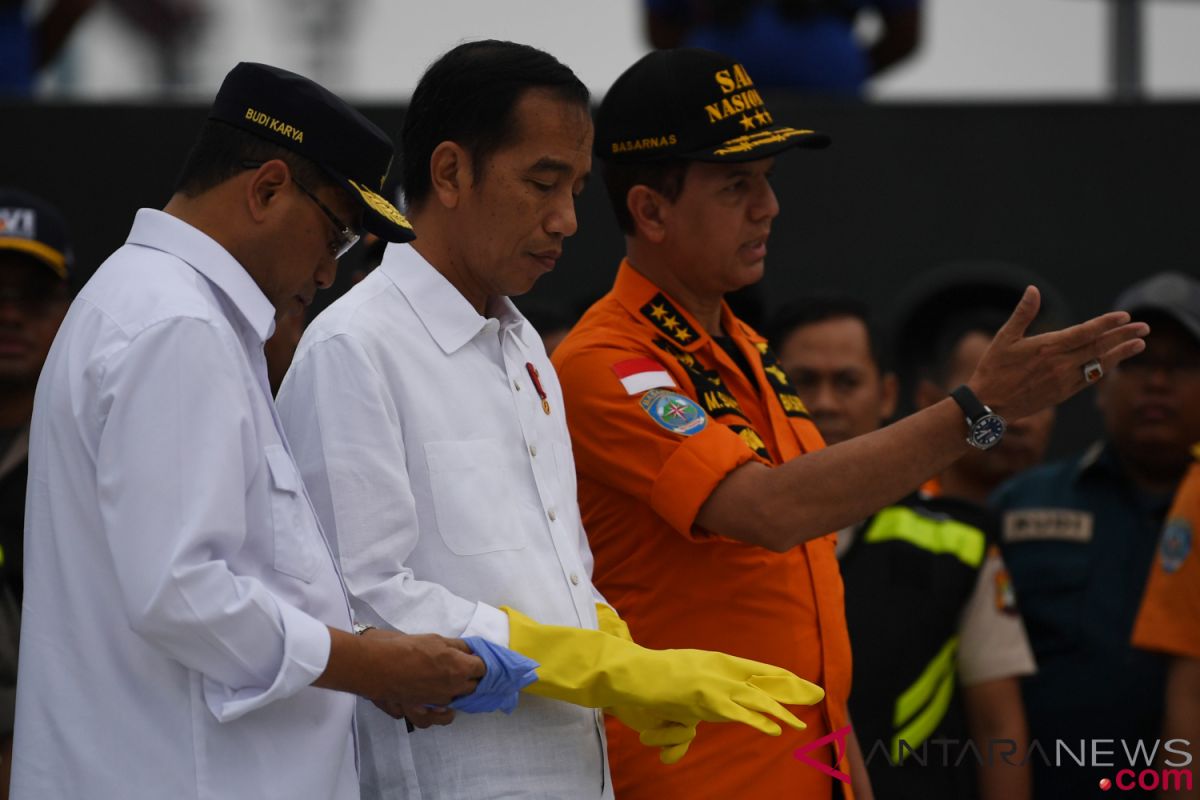 Jokowi observes search efforts of crashed Lion Air JT 610