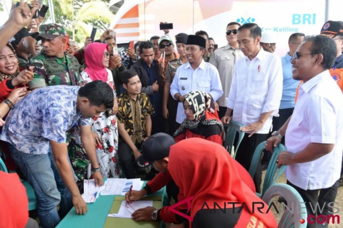 Presiden Jokowi pastikan kemudahan pencairan dana bantuan gempa