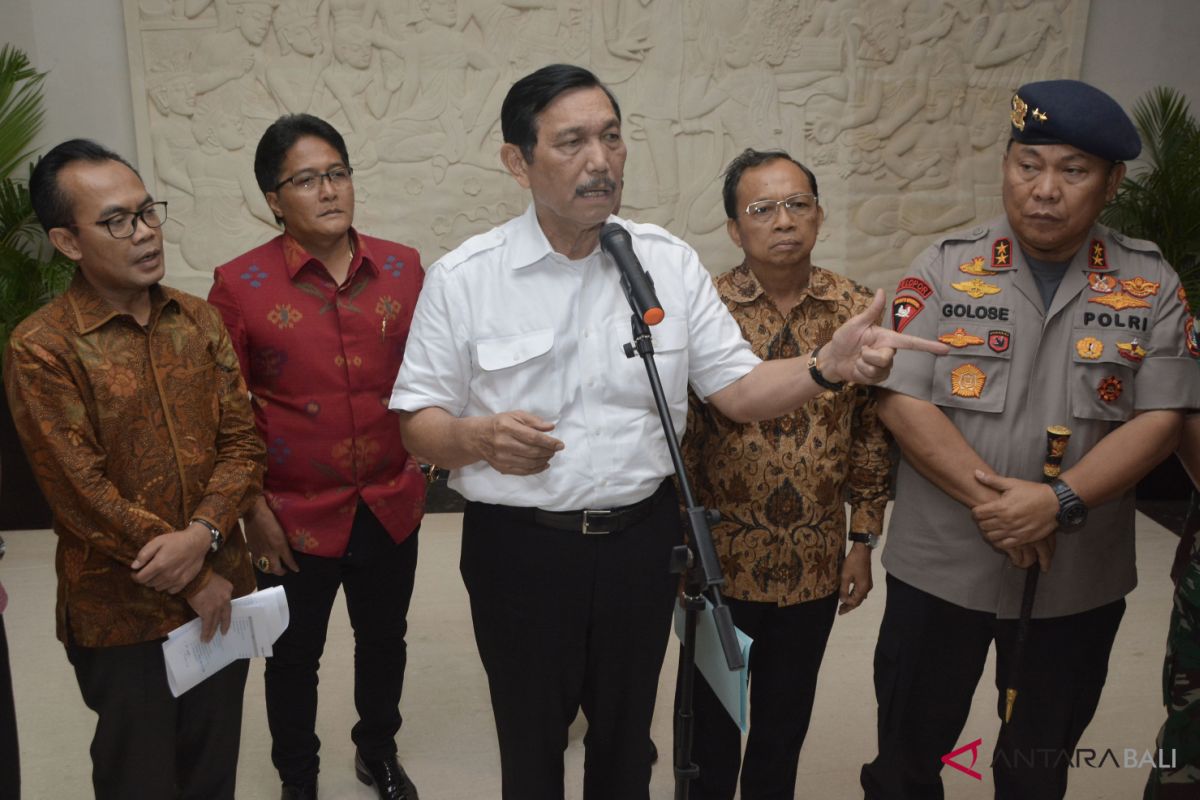 Luhut ajak delegasi pertemuan IMF berkontribusi untuk Palu