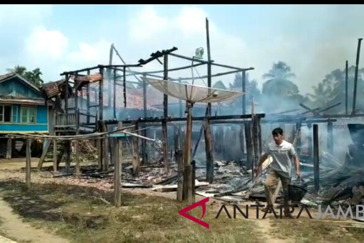 Dinas Damkar Batanghari catat 43 kebakaran sejak januari