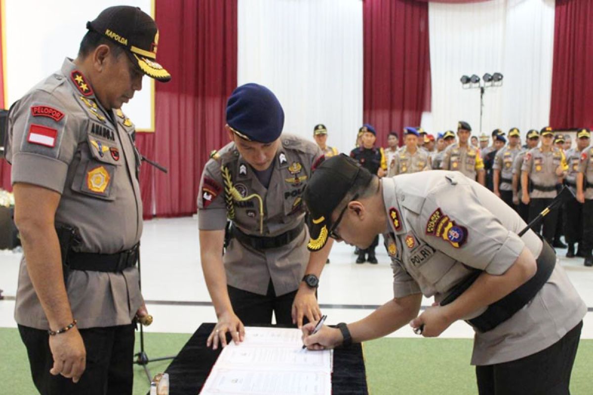 Tiga kapolres di Kalteng dijadwal ulang serah terima jabatan baru