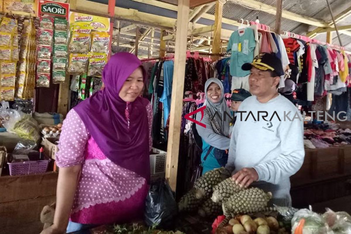 Wabup Ahmadi kunjungi Pasar Saik Sukamara