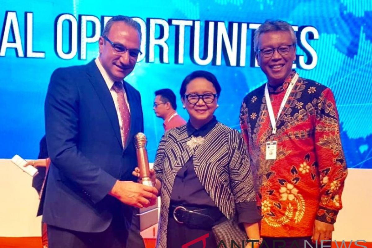 Importer Palestina terima Penghargaan Primaduta 2018 Indonesia