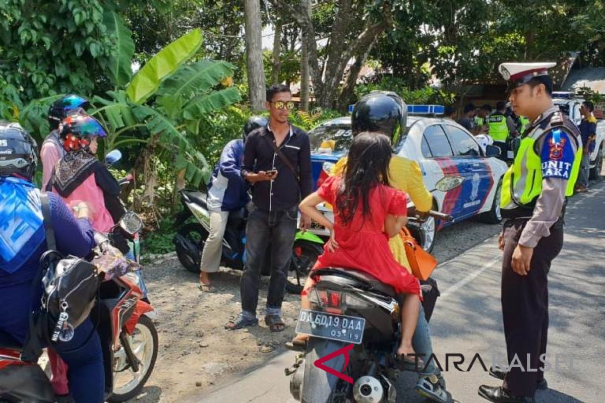 Puluhan pengendara terjaring operasi Zebra Intan Polres HSS