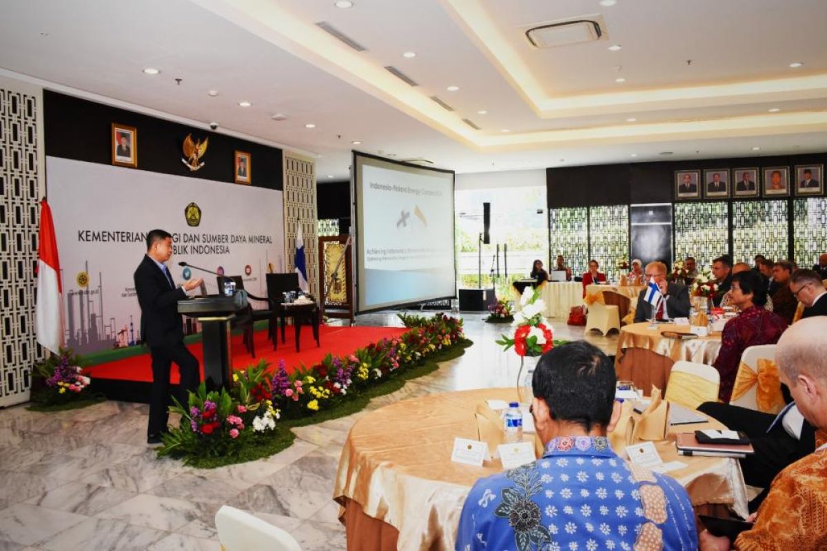 Menteri Jonan tegaskan komitmen penerapan energi bersih Indonesia pada Indonesia-Finlandia Business Forum 2018