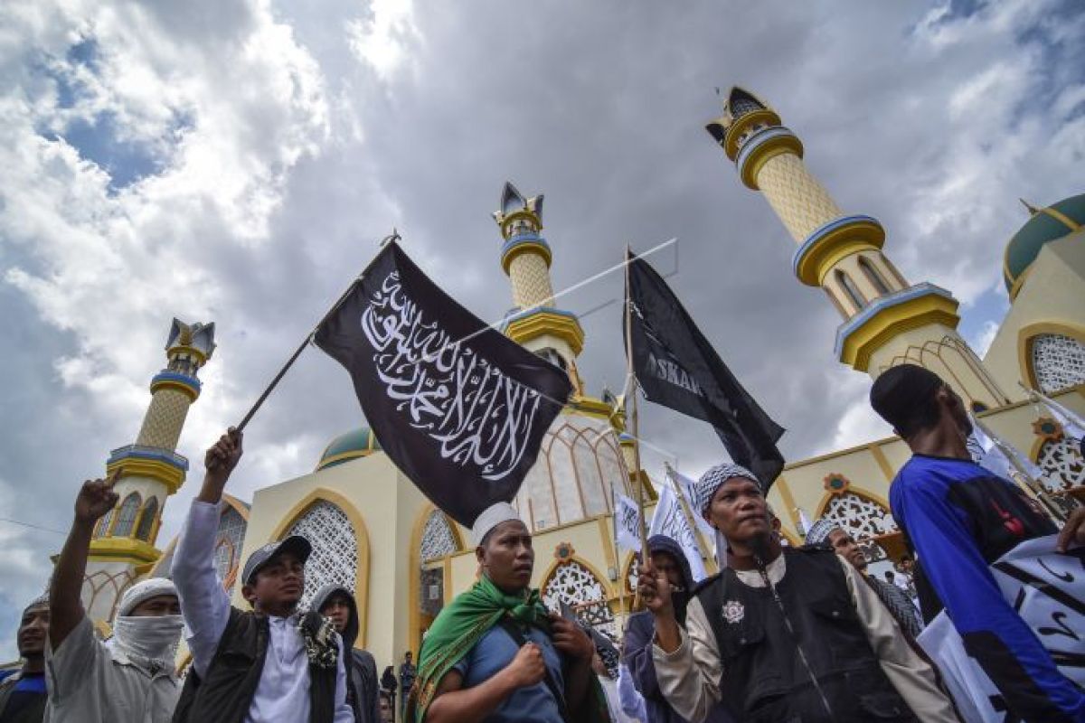 Aksi bela Tauhid ditunggangi HTI, kata Wiranto