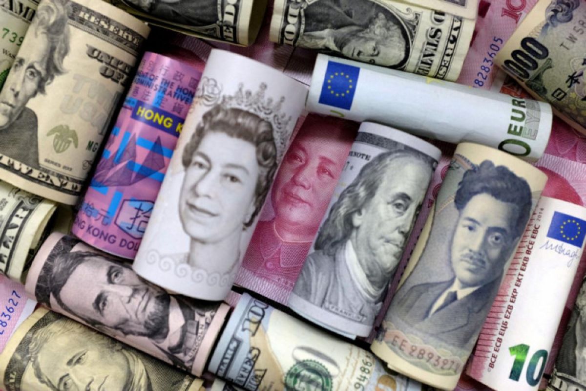 Kurs dolar AS kian perkasa, yen dan mata uang lainya anjlok