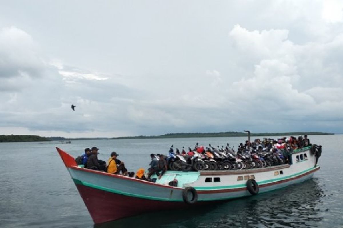 Angkutan laut diminta patuhi aturan