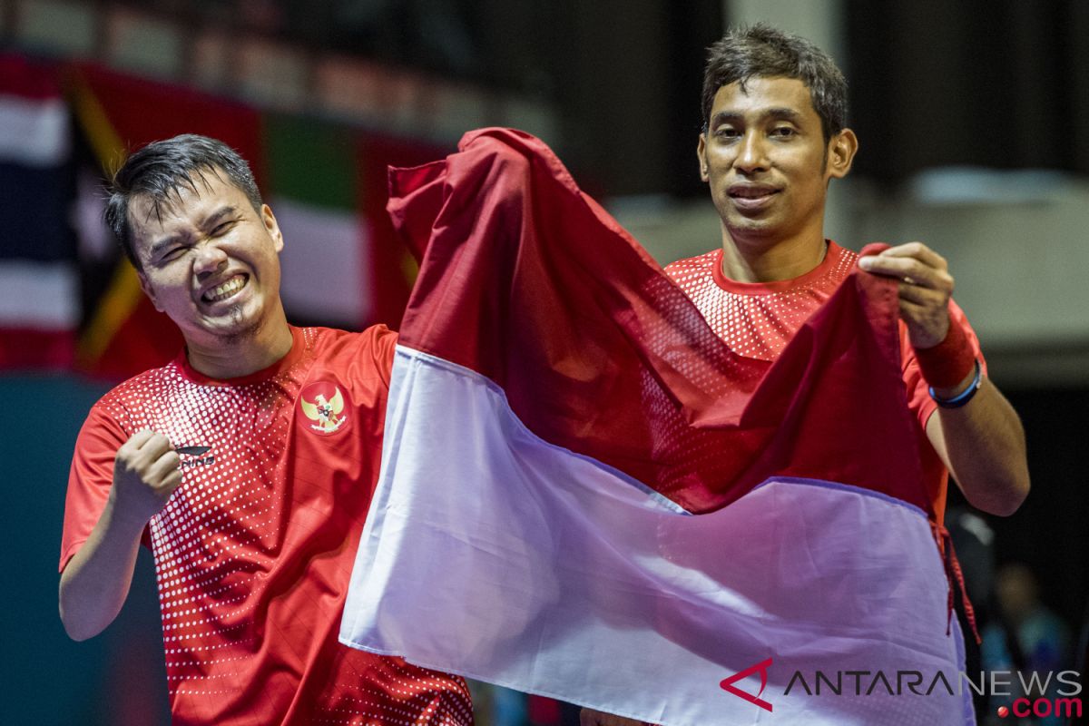 Men`s double team adds two golds in table tennis