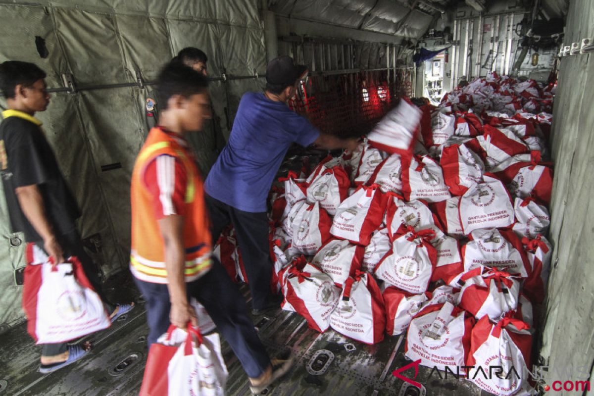 965 kilogram randang untuk korban gempa Palu