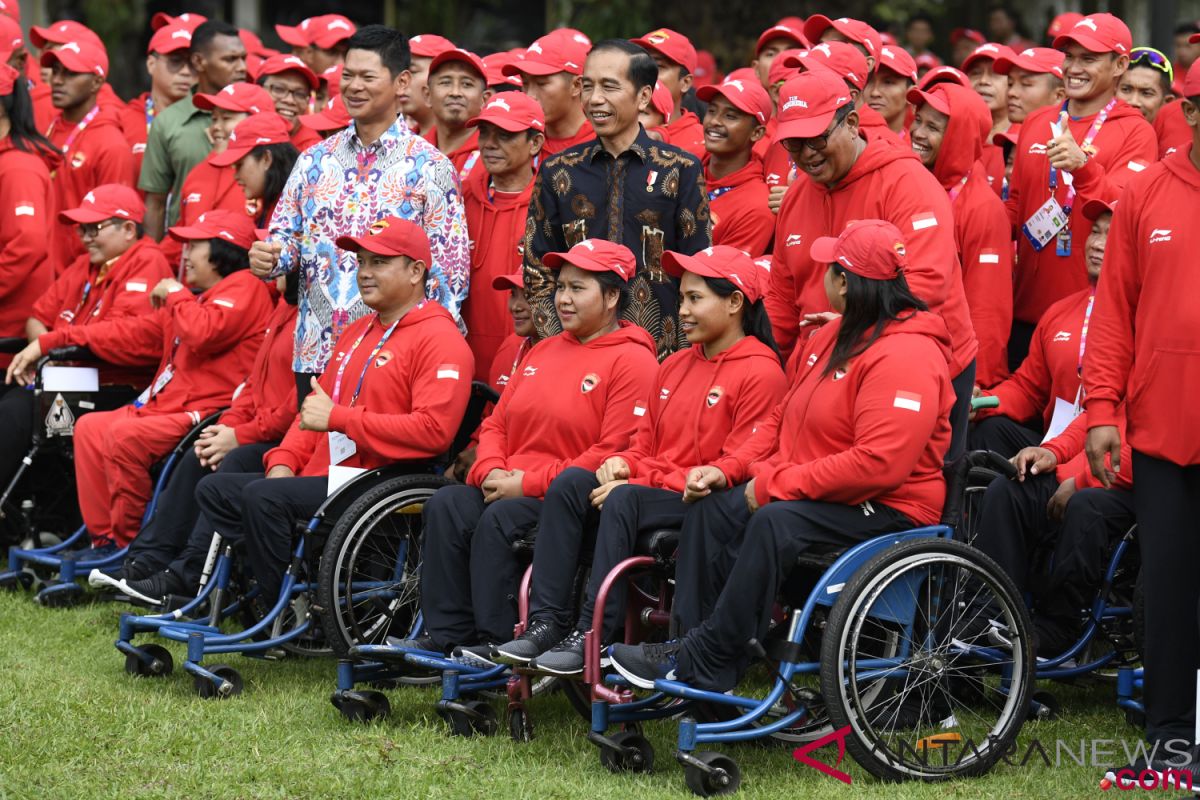 President Jokowi sees off contingent to Asian Para Games 2018
