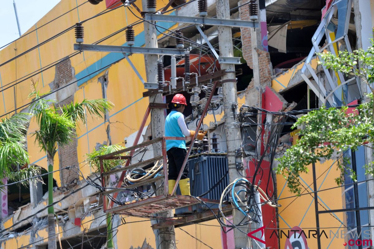 PLN perbaiki jaringan listrik Palu-Donggala-Sigi