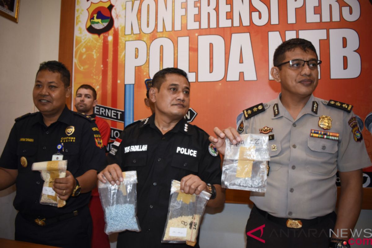 Penyidik menelusuri perjalanan WNA asal Prancis yang menyelundupkan narkoba