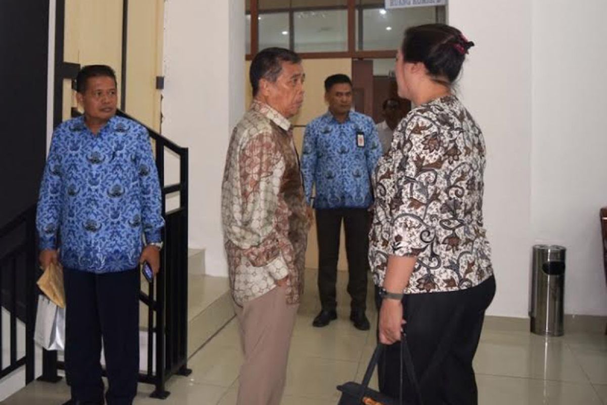 Komisi jangan hambat pembahasan APBD, kata Ketua DPRD Kalteng