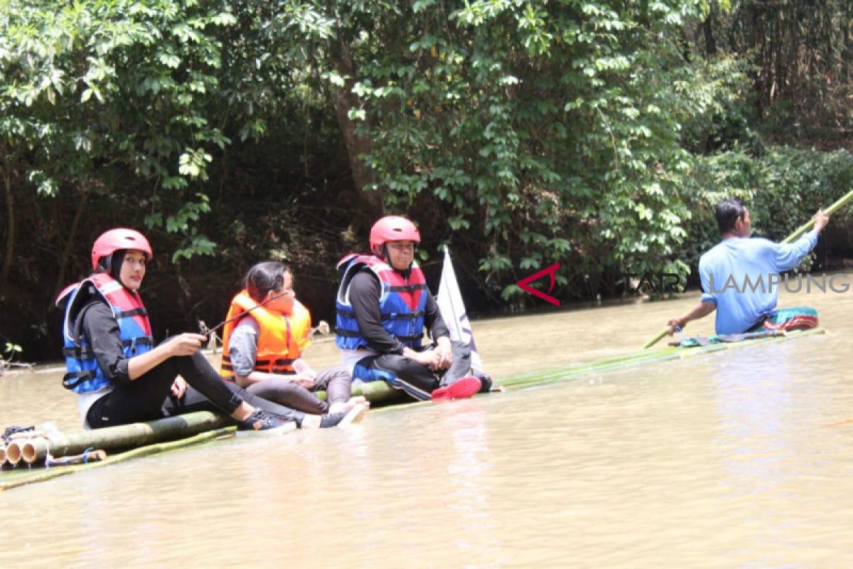 Festival Bamboo Rafting jadi ajang promosi pariwisata Waykanan