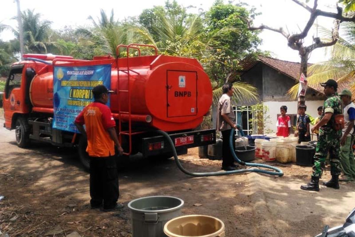 Anggaran habis, BPBD Cilacap pastikan bantuan air bersih lancar