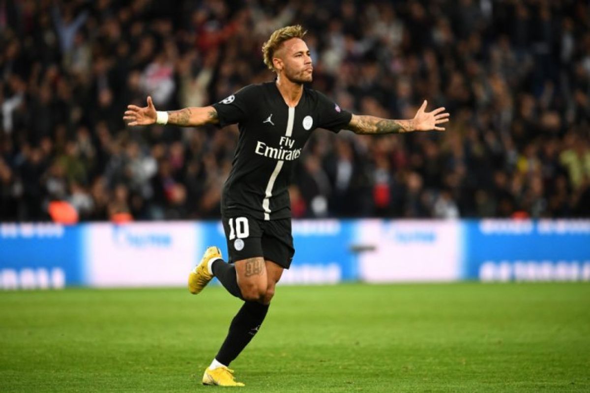 Neymar hattrick, PSG libas Red Star hingga babak belur