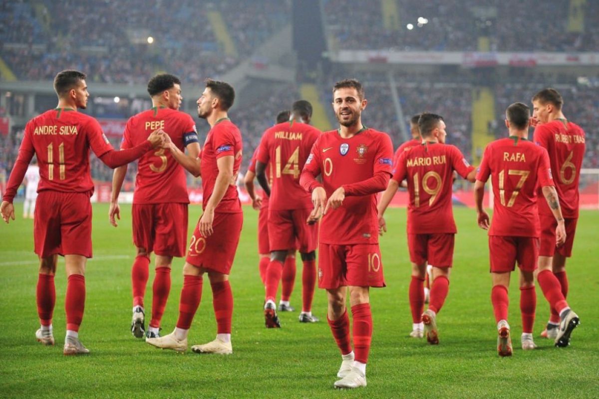Sempat tertinggal, Portugal tundukkan Polandia 3-2