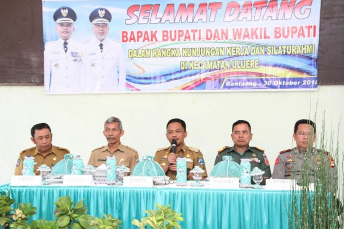 Warga Kecamatan Sinoa dan Uluere curhat pada Bupati Bantaeng