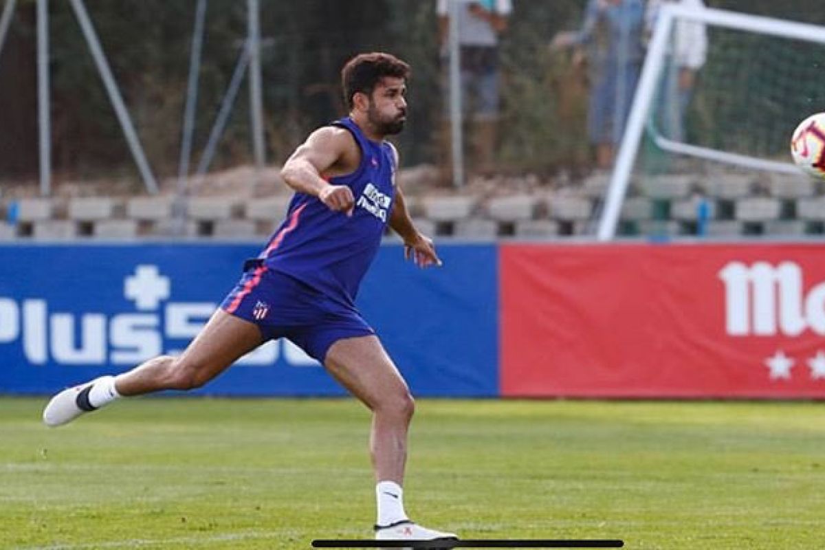 Diego Costa alami cedera hamstring