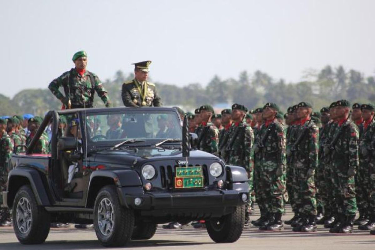 Kasad pimpin upacara HUT TNI di Merauke