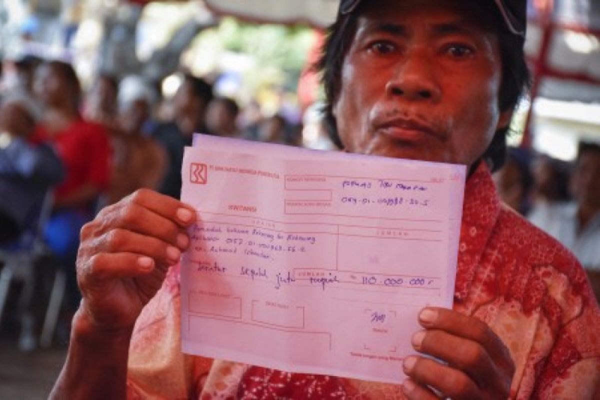 Dubes donasikan bantuan masjid di Lombok