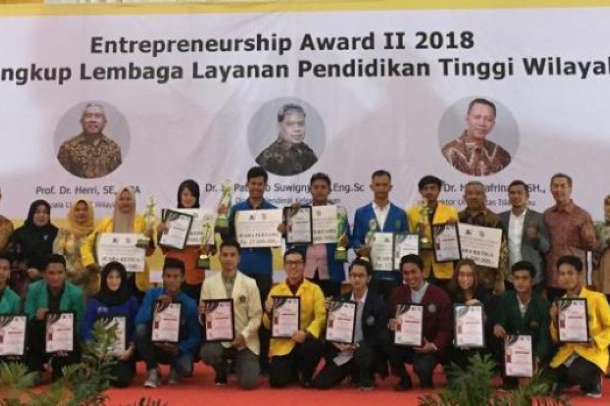 LLDIKTI X: 19 mahasiswa raih enterpreneur award II