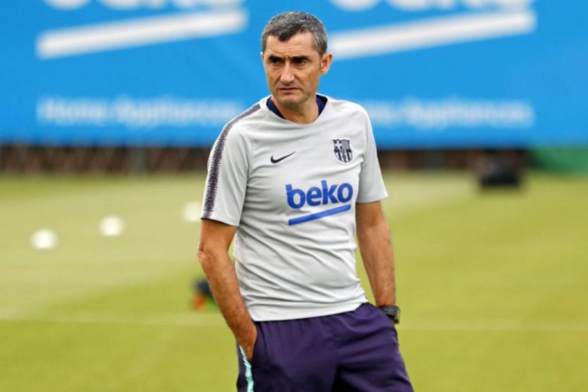 Bartomeu pastikan Valverde miliki kontrak di Barca hingga 2020