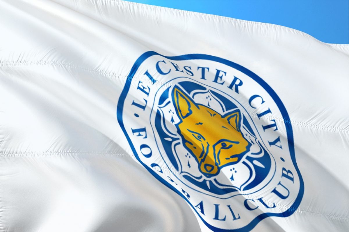 Leicester konfirmasi ketuanya tewas dalam kecelakaan helikopter