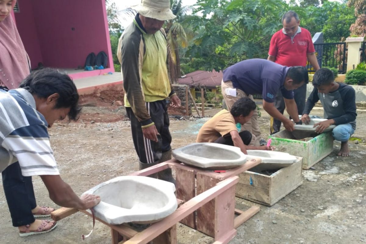 16 warga Nagari Guguak Sijunjung ikuti pelatihan wirausaha sanitasi