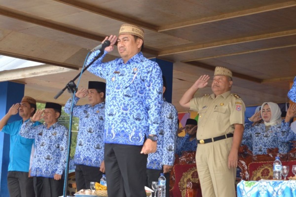 Bupati Hamim Minta Aparat Desa Berikan Pelayanan Prima