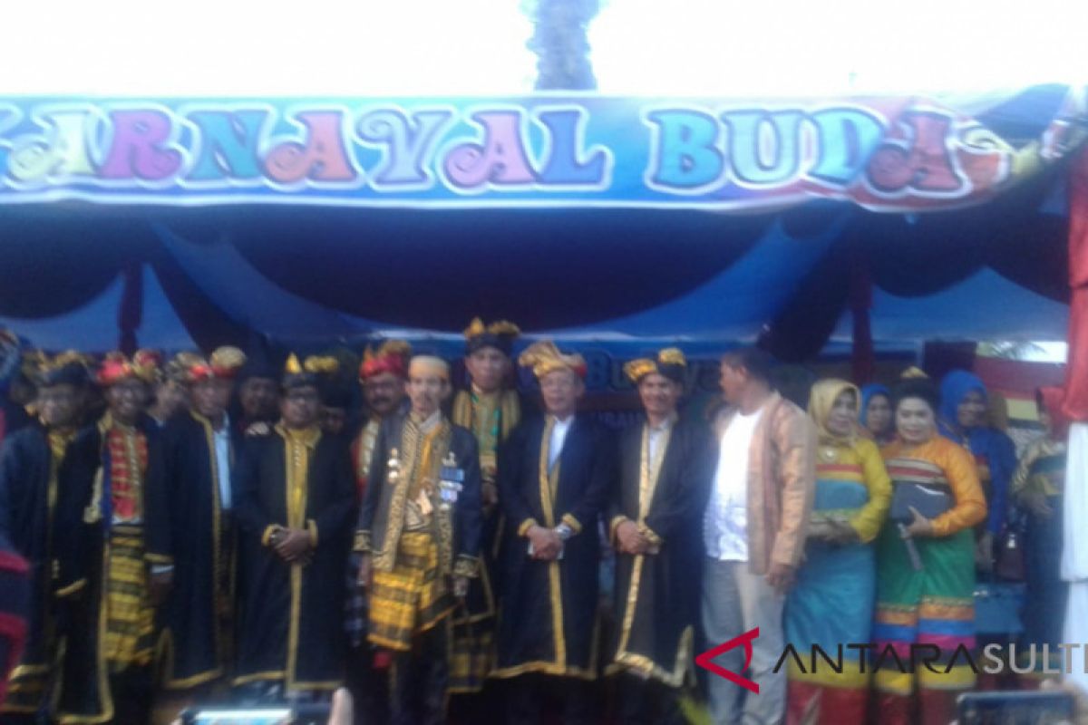 Wali Kota: Karnaval budaya Baubau penuh keakraban