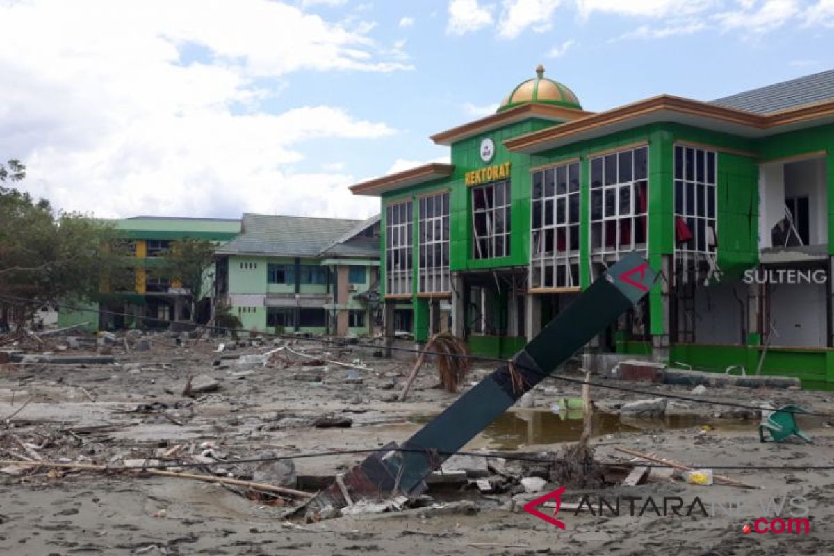 Penjarah hamburkan ijazah alumni IAIN Palu pascatsunami