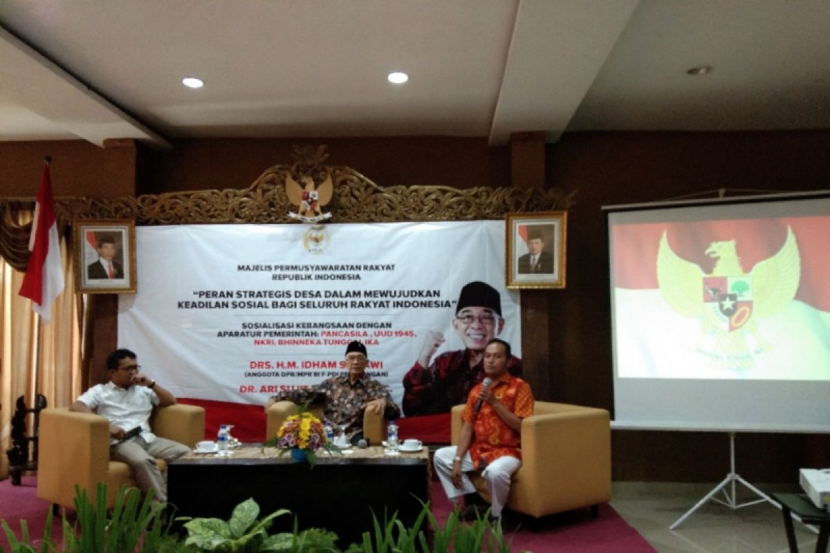 Legislator : ujung pemerintahan Indonesia ada di desa