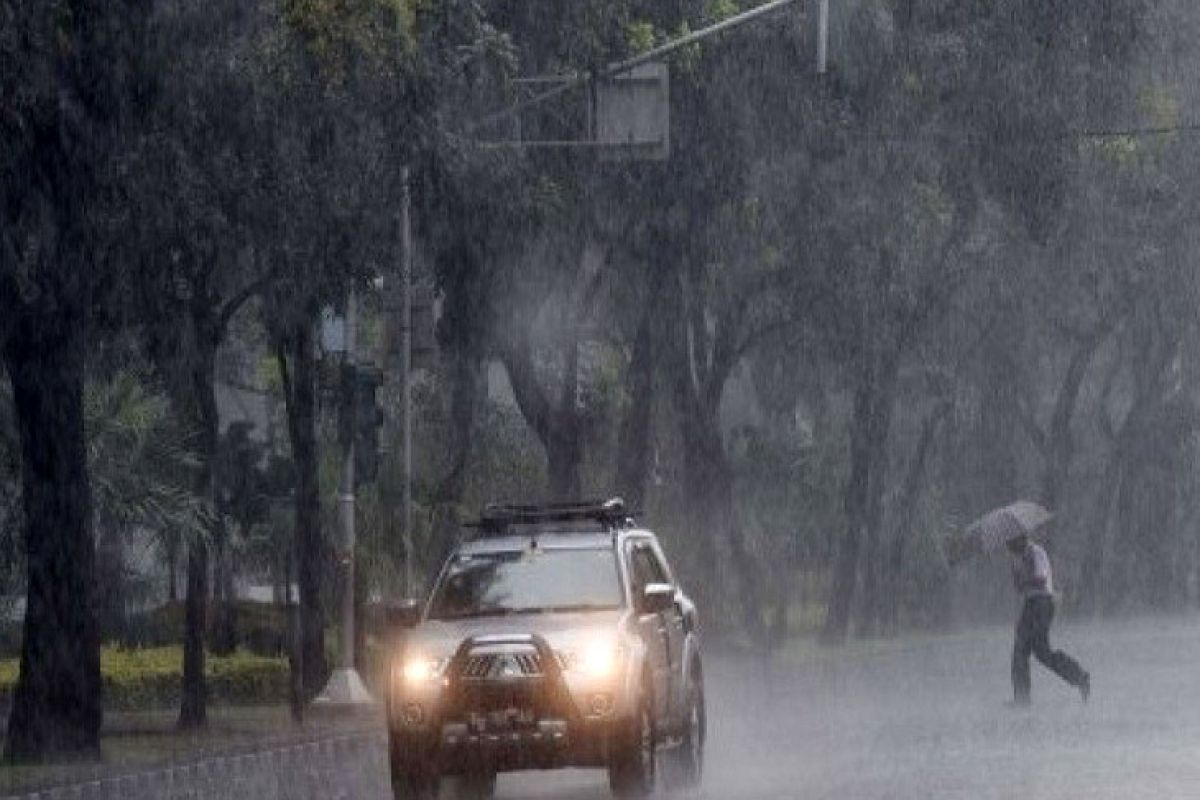 Lampung  Berpotensi Hujan Lebat Disertai Petir