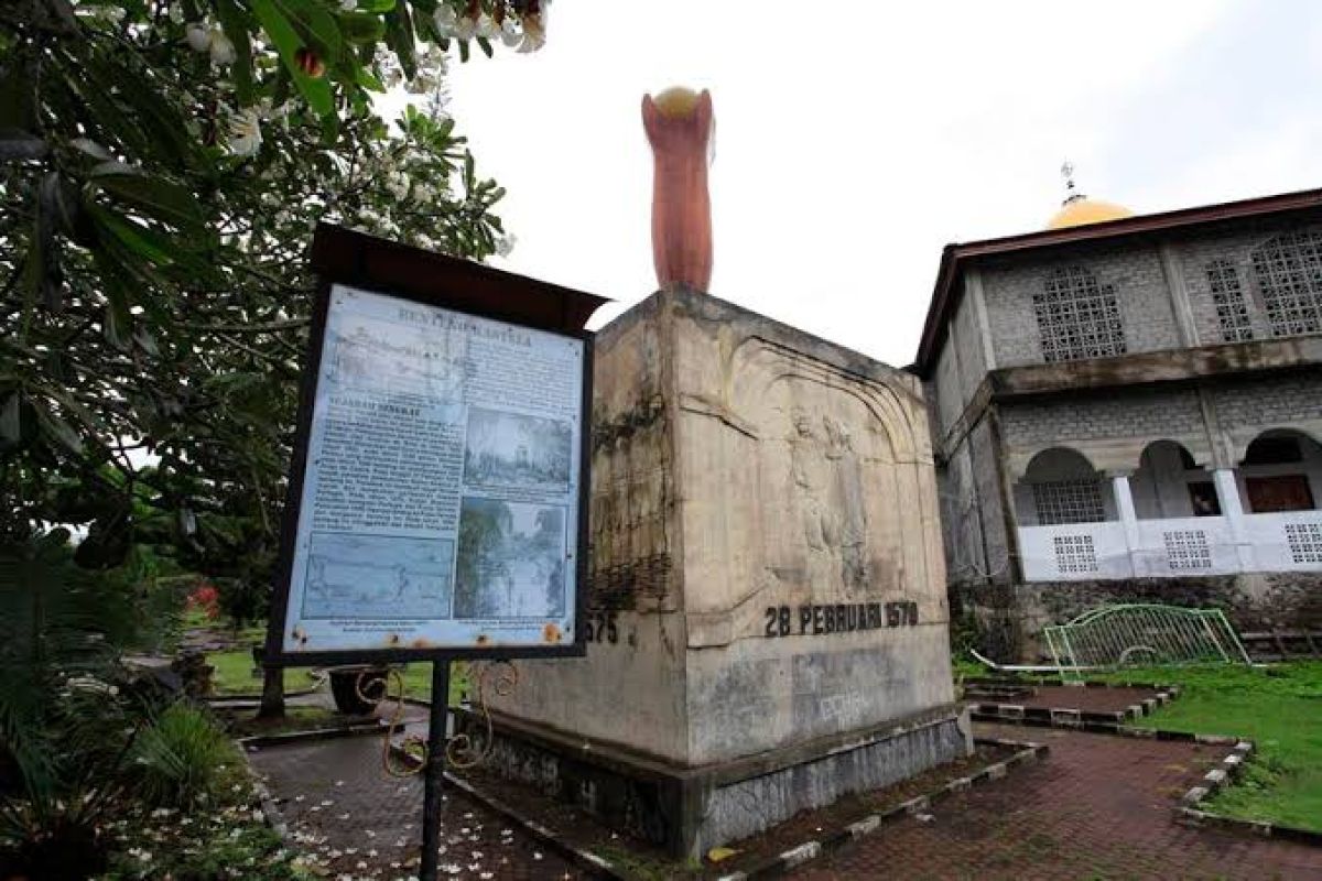 Pemkot Ternate diminta benahi Benteng Kastela