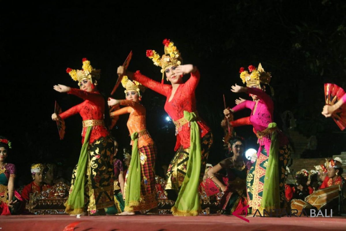 Suksma dan Smansa hibur penonton Bali Mandara Nawanatya