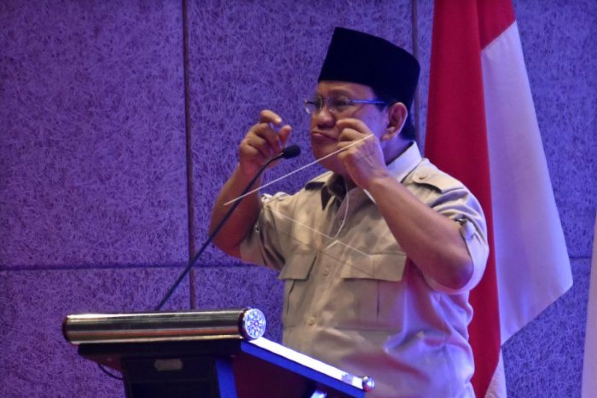 Prabowo kritisi rasio pajak masih rendah