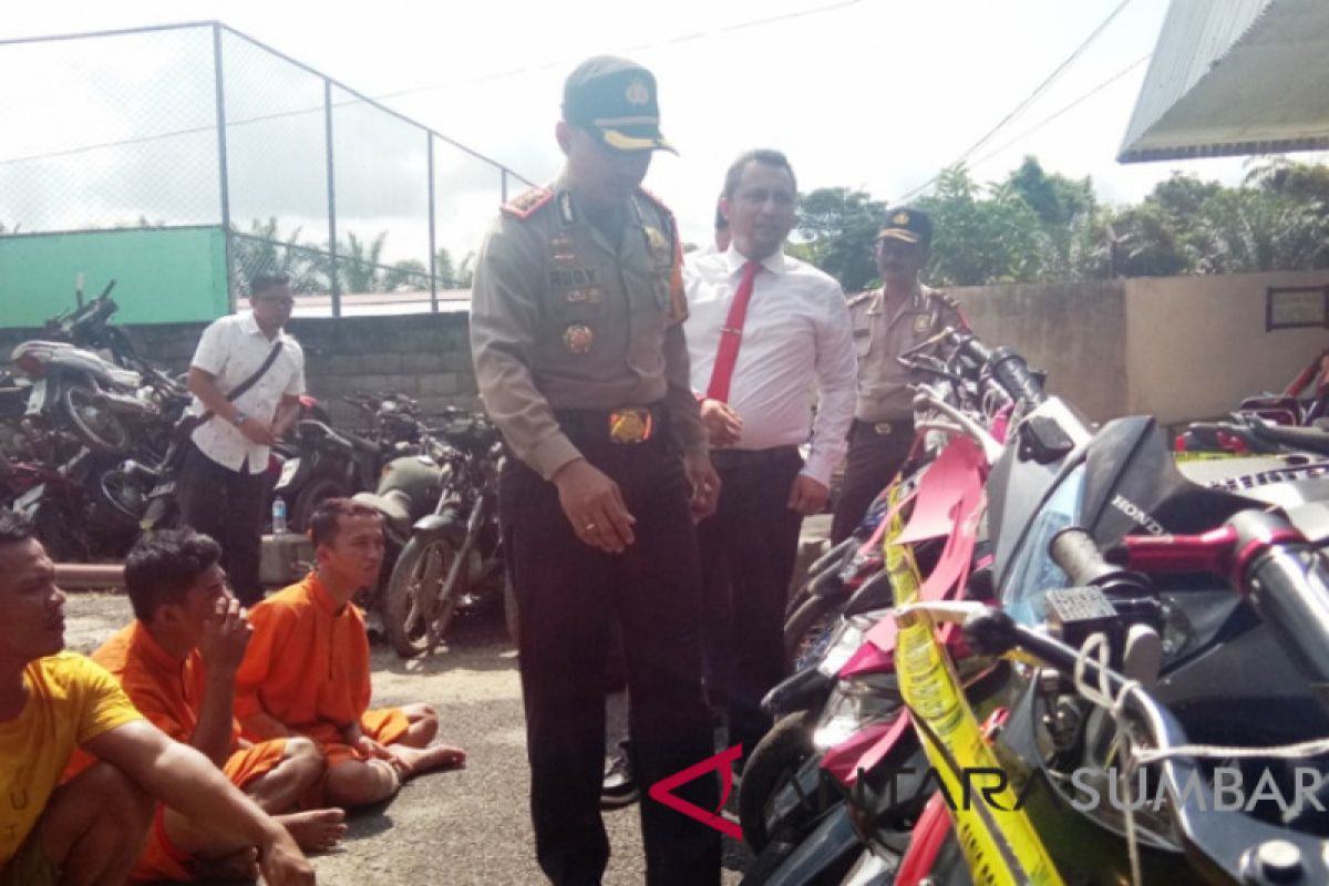 Satu menit waktu untuk mencuri sepeda motor, kata Kapolres