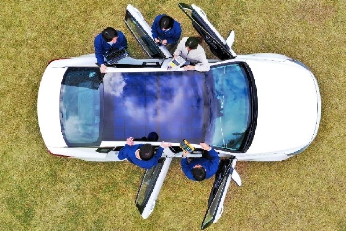 Mobil listrik Kia-Hyundai bisa "dicas" pakai sinar matahari