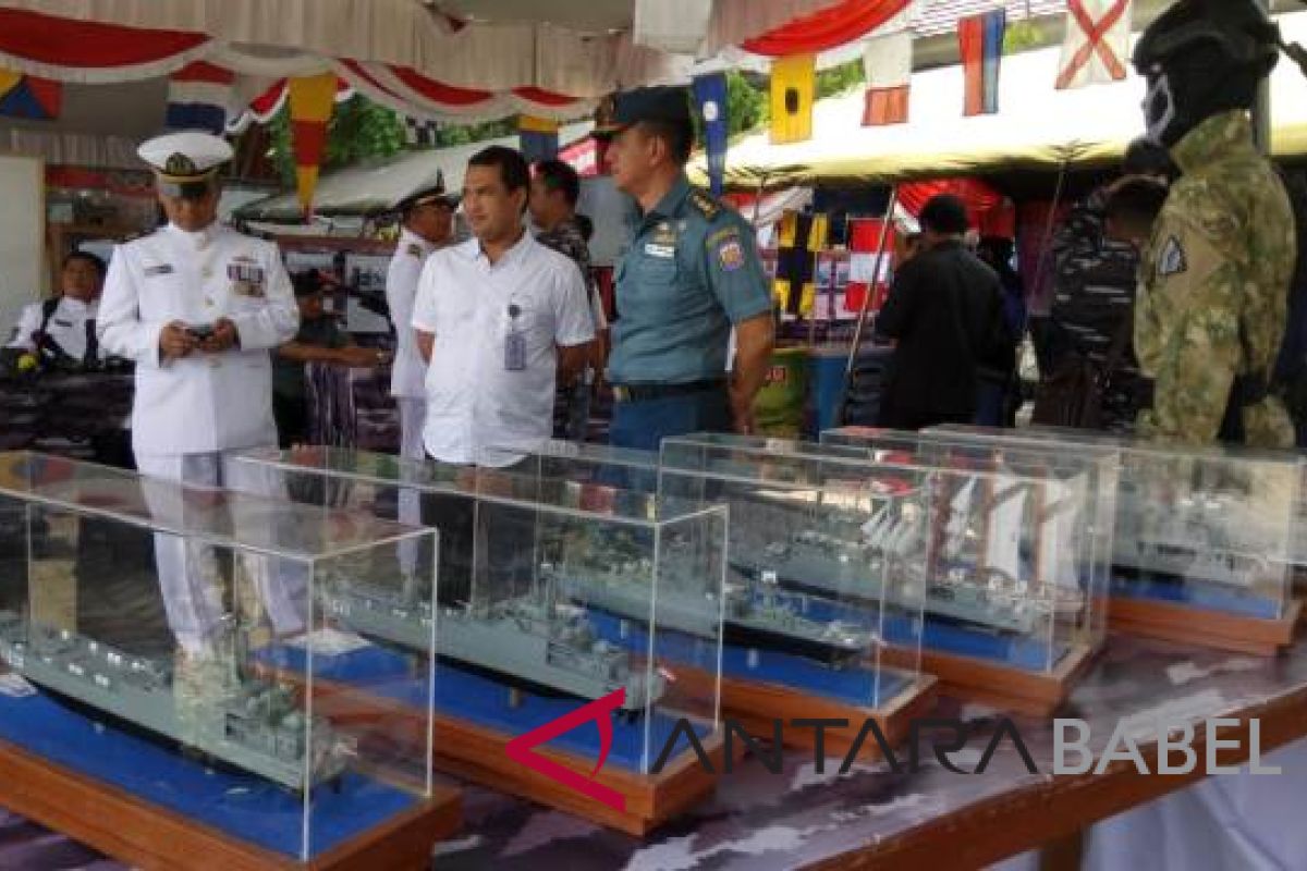 Lanal Babel pamerkan alutsista di Pelabuhan Pangkalbalam