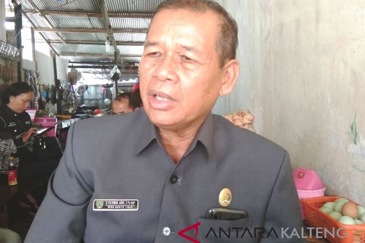 Legislator minta PBS ikut perbaiki dan rawat jalan Kabupaten Bartim