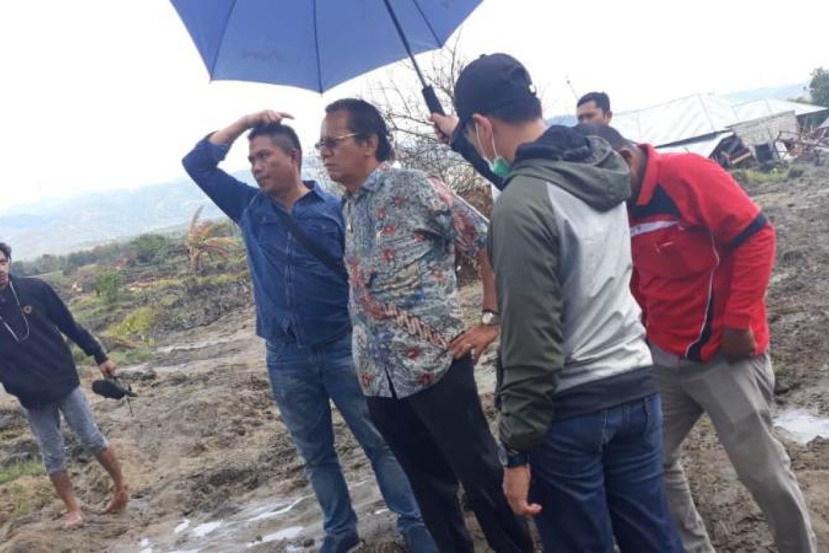 Gubernur Longki tinjau dampak gempa bumi di Jono Oge Sigi