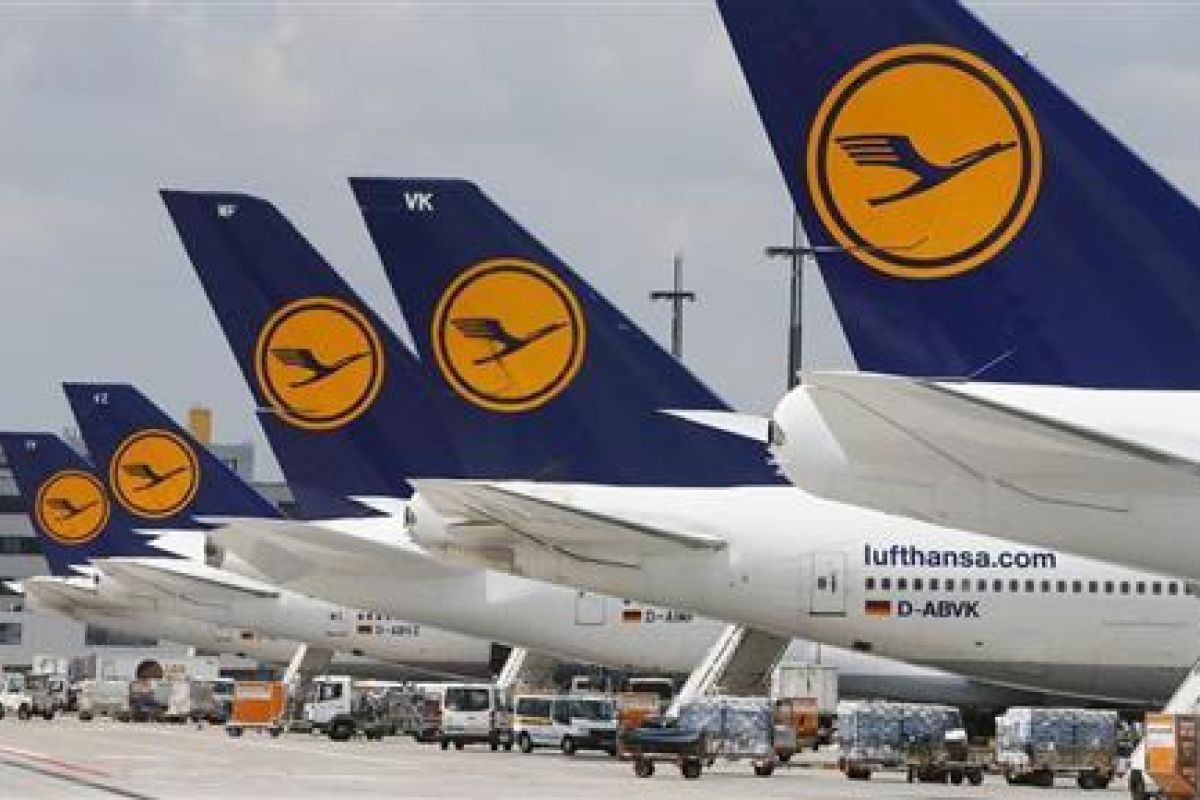 Bursa Jerman ditutup naik, saham Lufthansa melambung