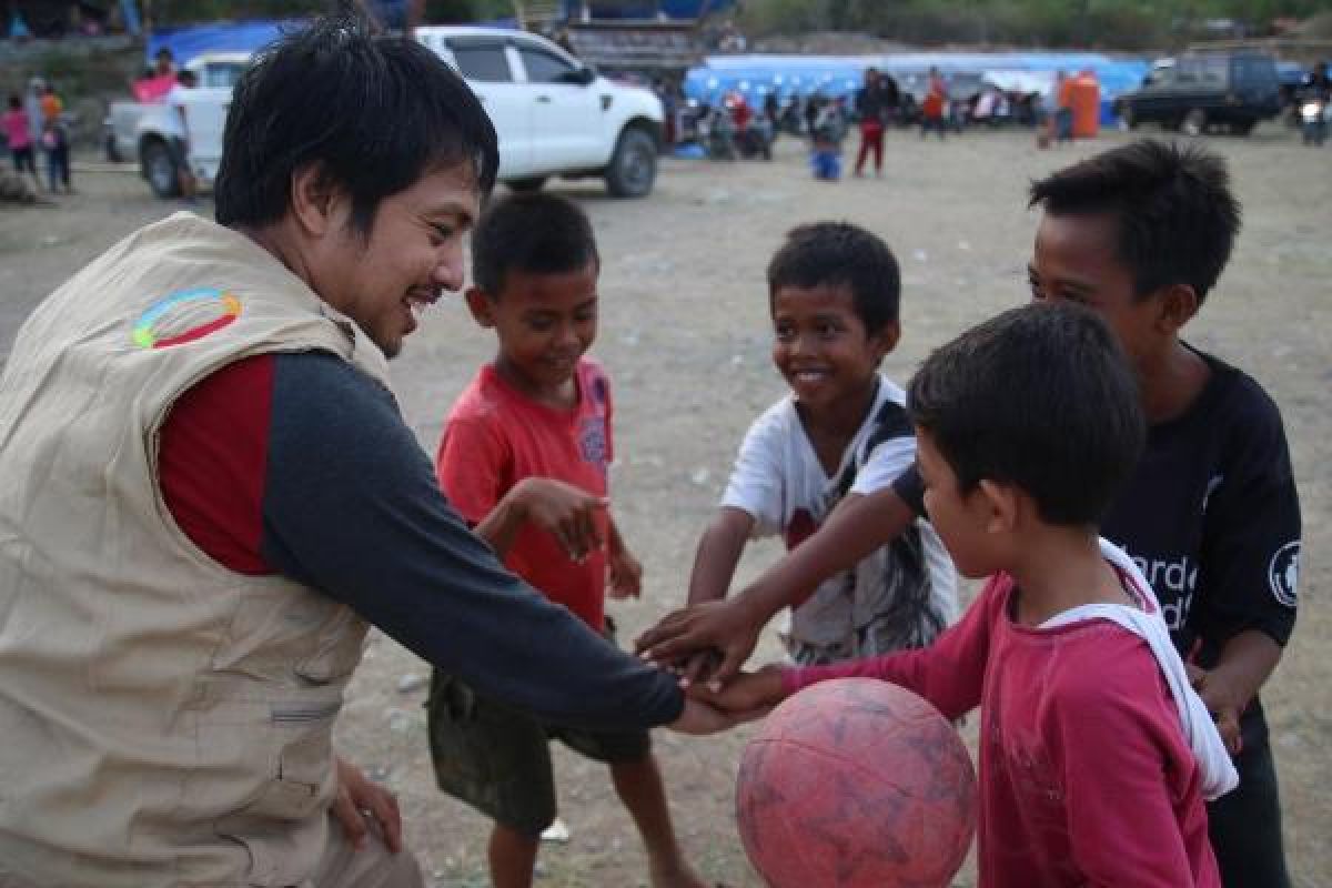 Anak korban tsunami Lampung Selatan jalani terapi psikososial
