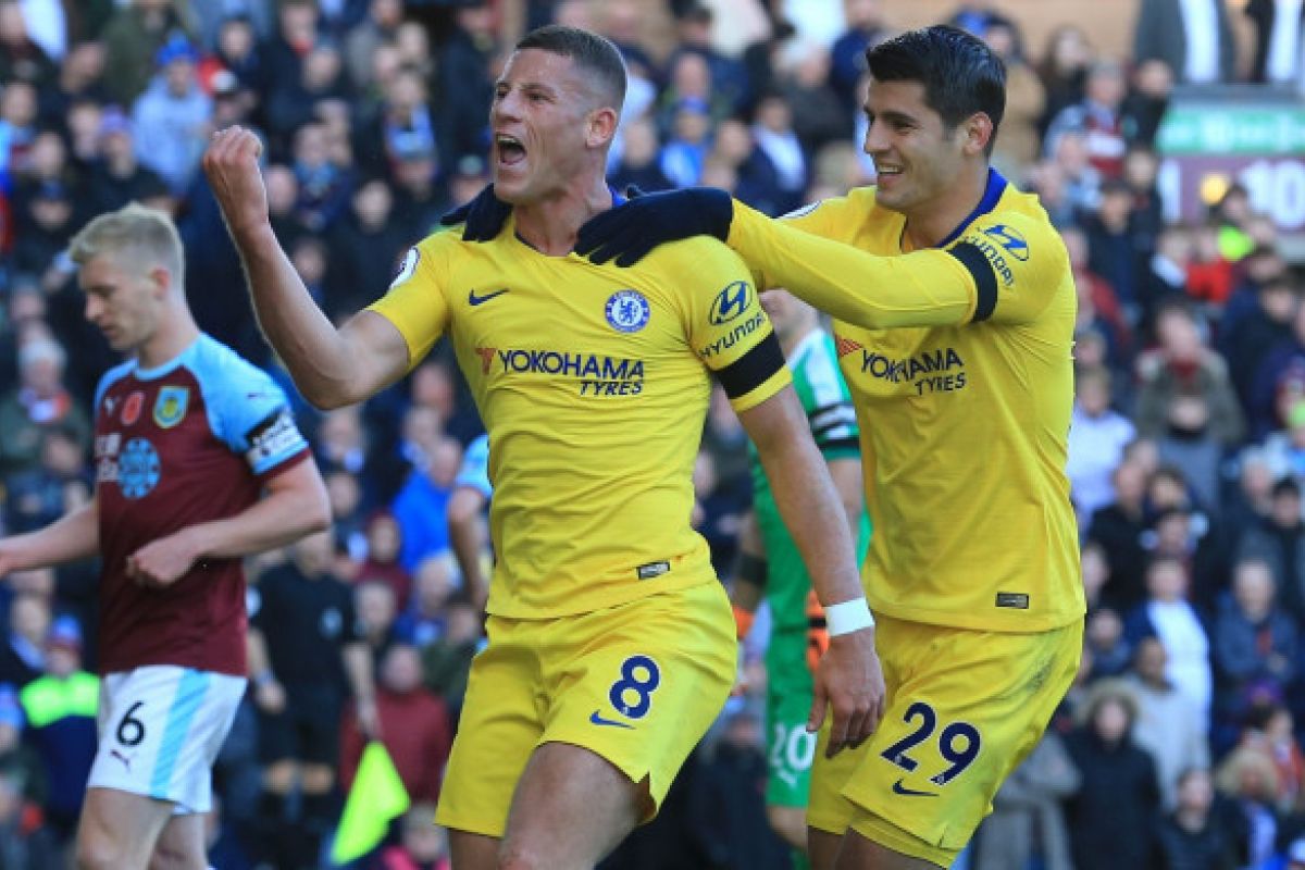 Chelsea menang telak di markas Burnley