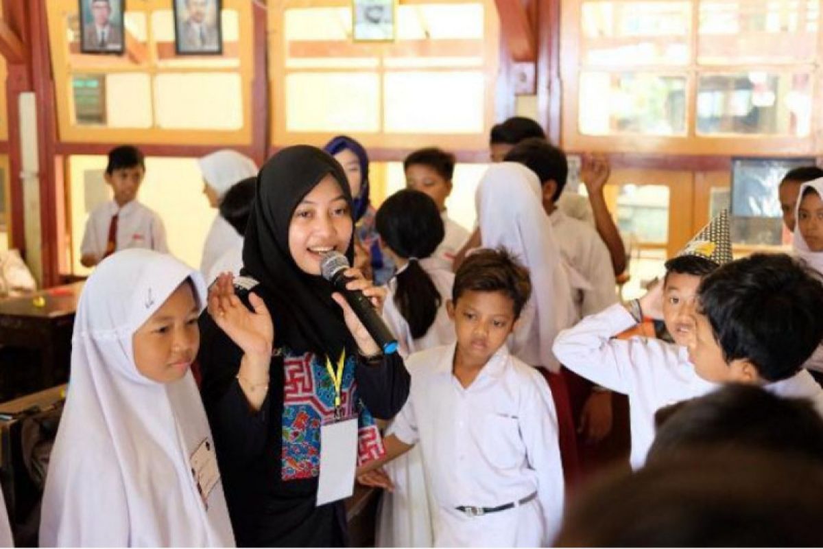 Kenalkan Kementerian Keuangan, Bea Cukai mengajar siswa SD