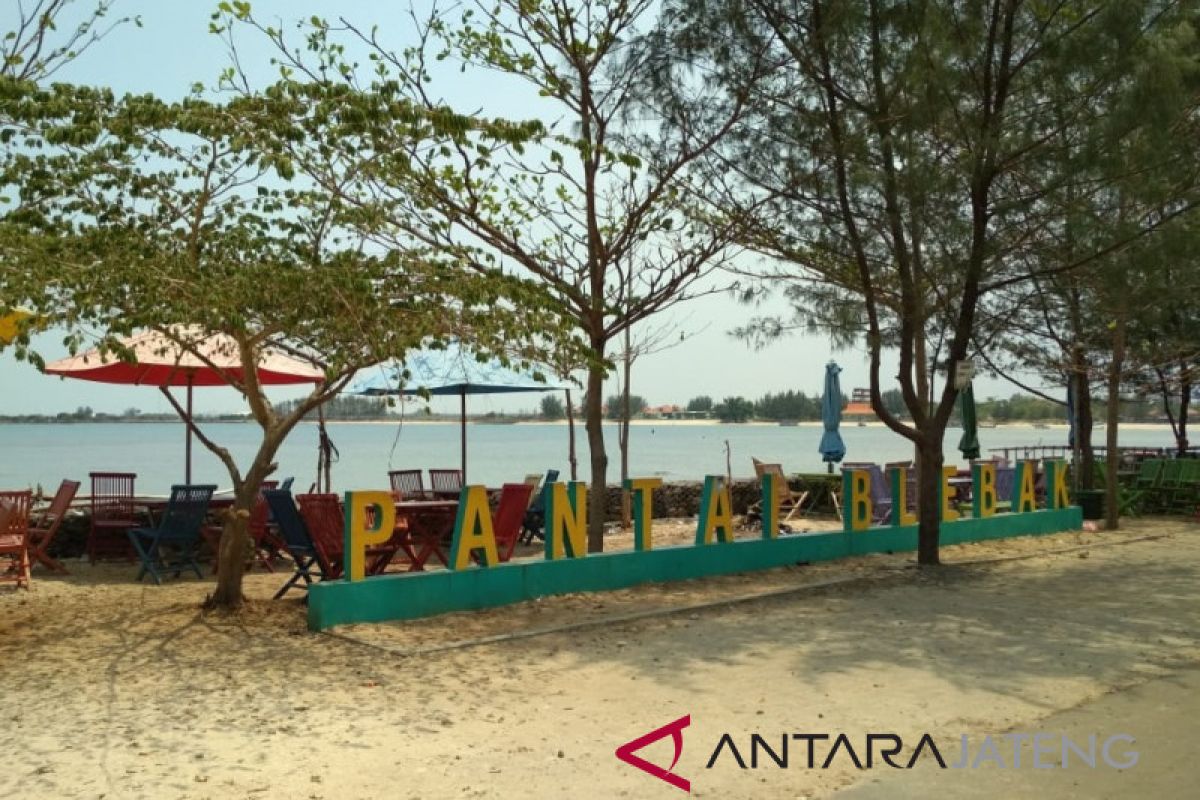 Pantai Blebak Jepara masih sepi wisatawan