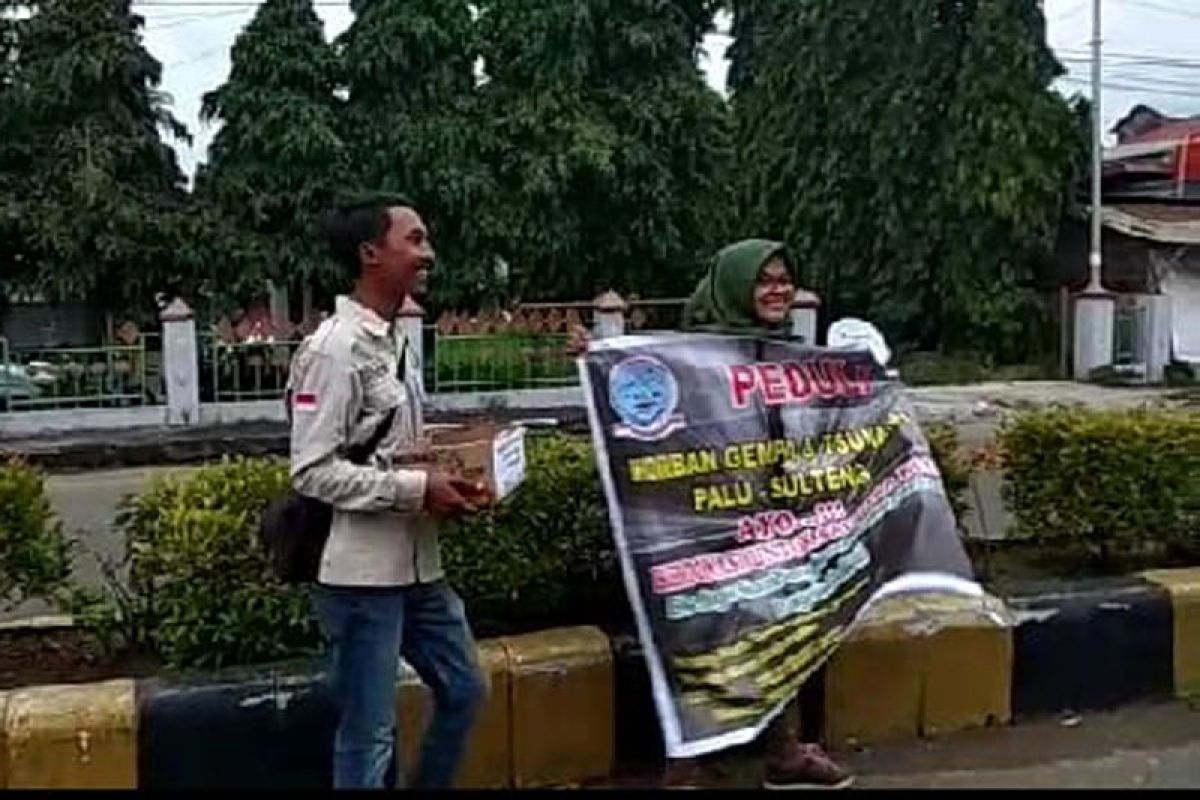 Pemuda Mukomuko galang dana untuk korban Sulteng