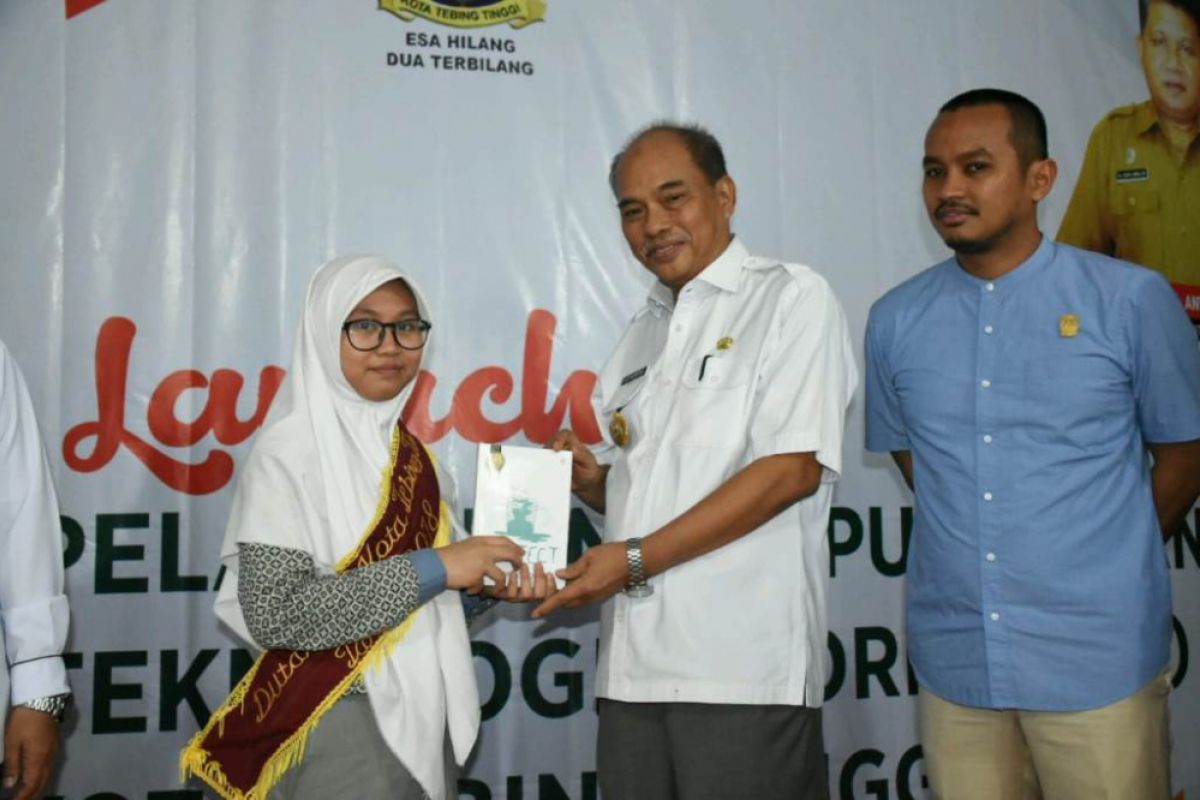 Wali Kota buka launching integrasi pelayanan perpustakaan berbasis teknologi informasi